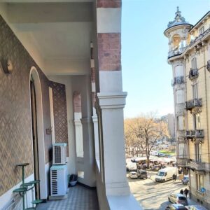 balcone di appartamento in vendita via palmieri torino