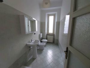 bagno di casa in affitto per studenti torino